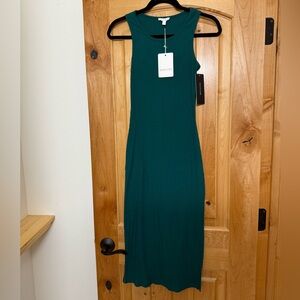 Green Sleeveless Dress
